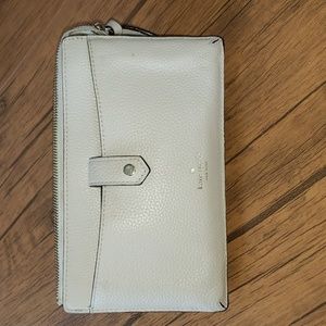 EUC Kate Spade Leather Crossbody/Wallet